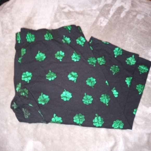 No boundaries st Patrick's day capris - Picture 1 of 4
